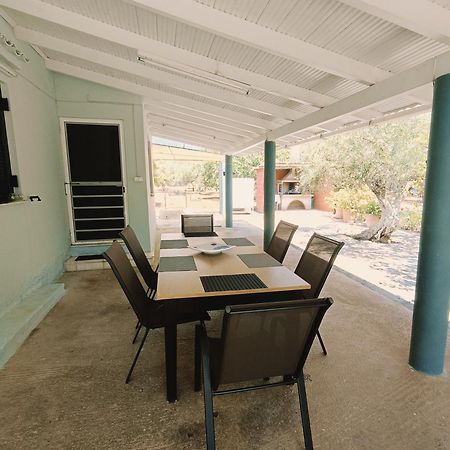Ninemia Country House Vromonerion Luaran gambar